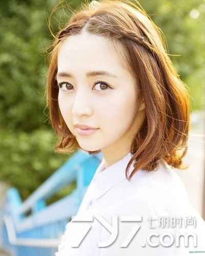 今年最流行女生发型 从短发到长发一个也没落