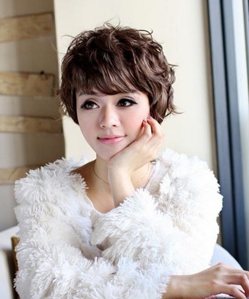 最爱女生萝莉短发