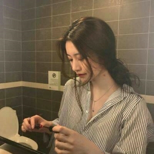 清丽绝俗唯美纯洁女生头像吧