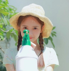 天真丽质唯美女生qq头像