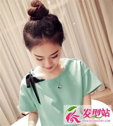 甜美系女生必备发型 清新可爱发型让你更出众