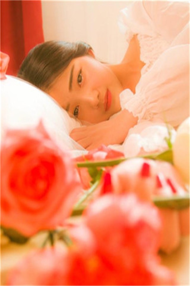 唯美长发美女小私房高清手机壁纸下载