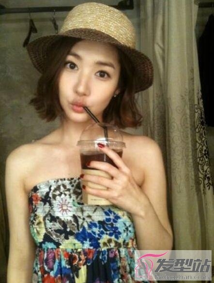 女人失恋后为什么喜欢剪短发？她们的短发造型比热恋时还好看！