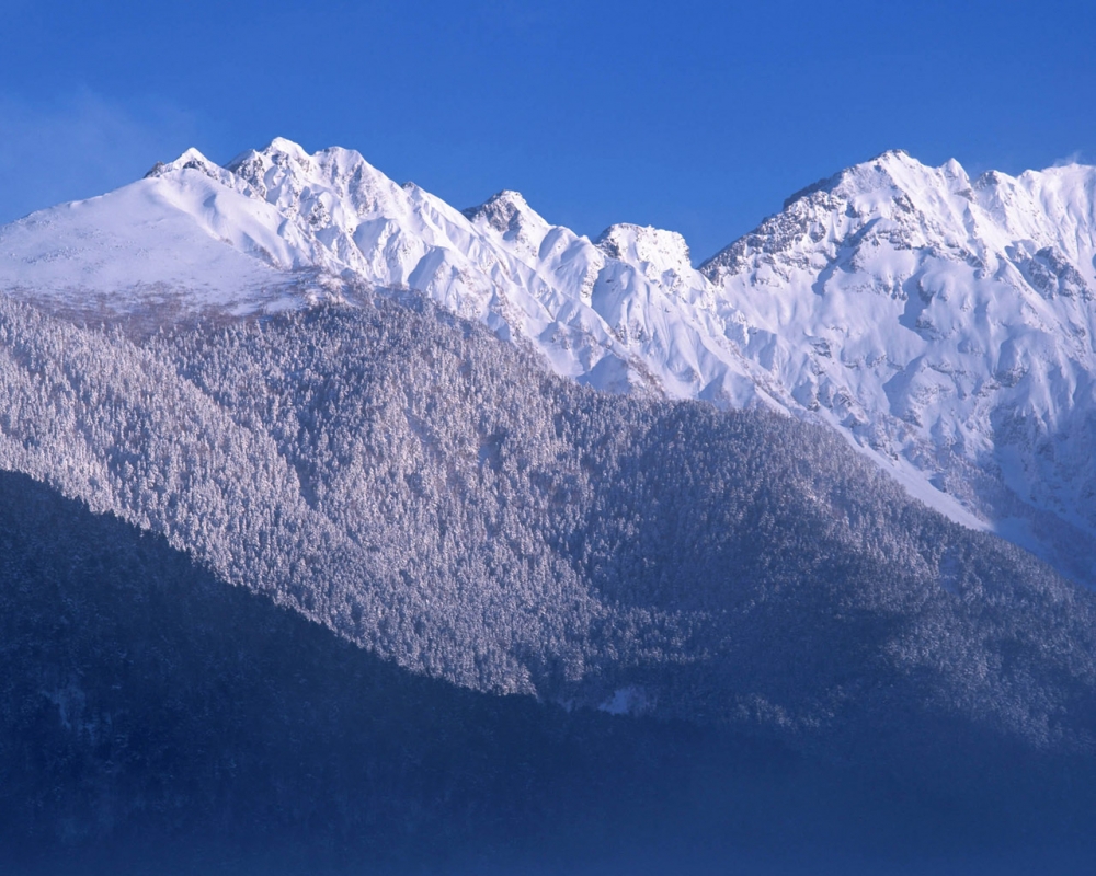 雪山 第二辑