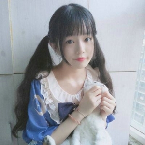 清纯可爱甜美领家女孩微信头像