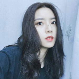 清纯可爱甜美领家女孩微信头像