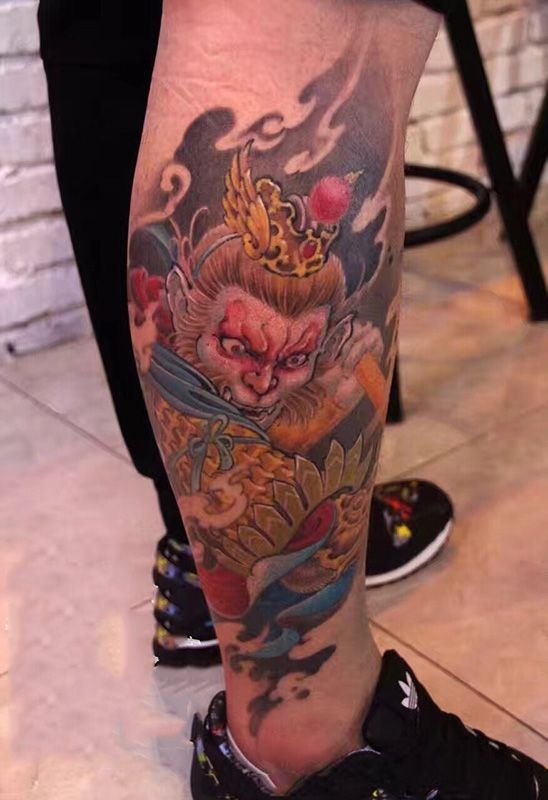 怒斥凌霄殿，小腿斗战胜佛彩绘纹身