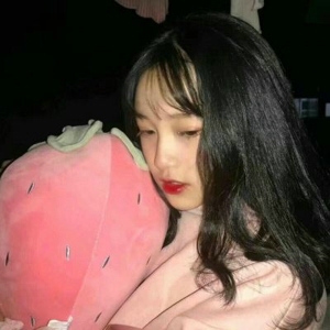 清纯可爱甜美领家女孩微信头像