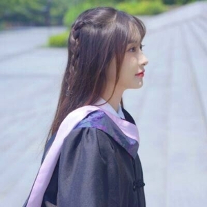 美丽温柔俏皮活泼女生qq头像