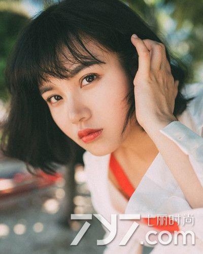 今年最流行女生发型 从短发到长发一个也没落