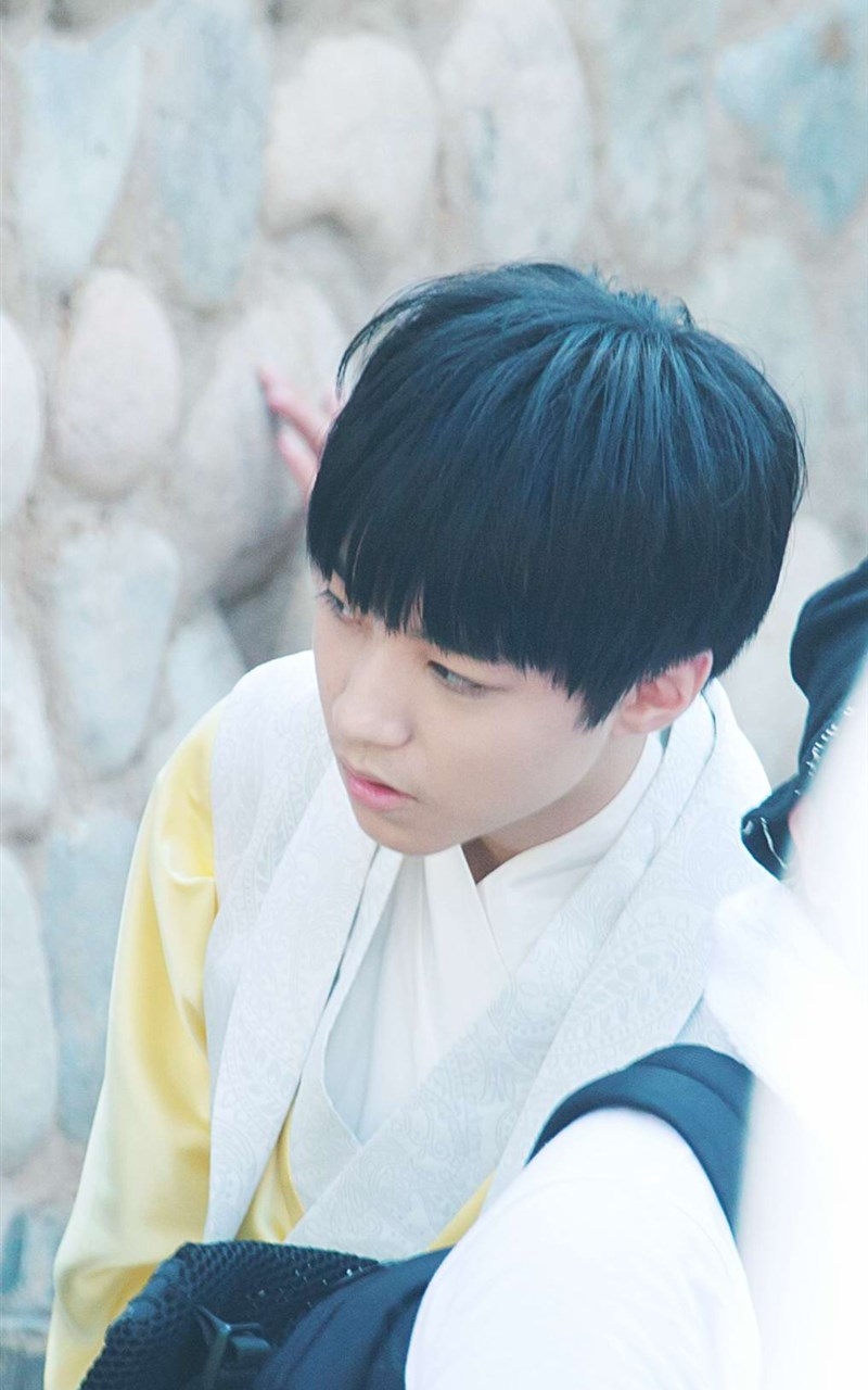 TFboys队长王俊凯图片手机壁纸下载
