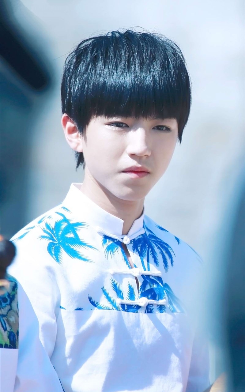 TFboys队长王俊凯图片手机壁纸下载