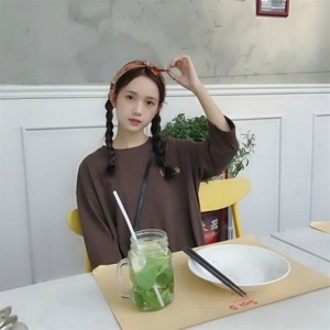 清艳脱俗唯美女生头像图片大全