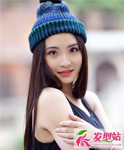 长发女生冬季帽子搭配发型 甜美时尚又保暖