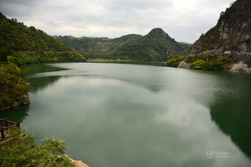 Natural beauty桌面壁纸