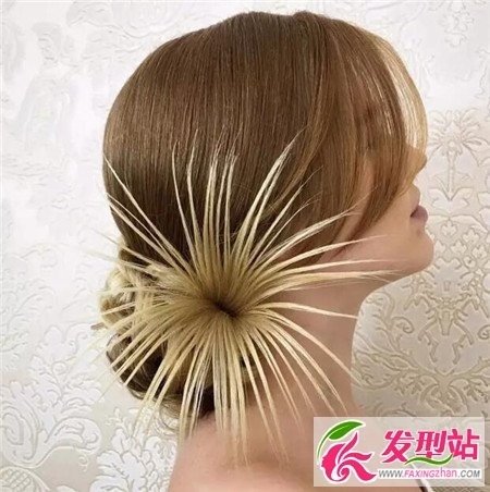 头发盘出花朵？花型盘发设计