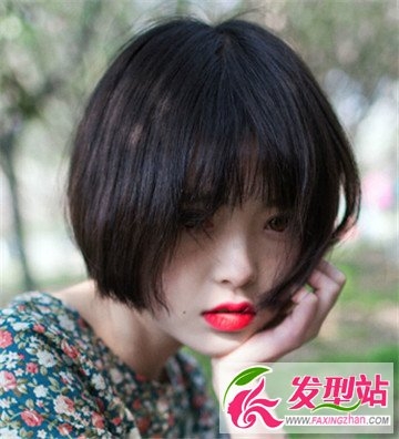 女生中短发发型 简单又不失时尚