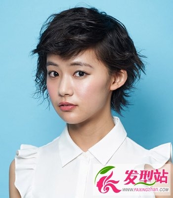 流行百变扎发设计 时尚扎发吸引眼球