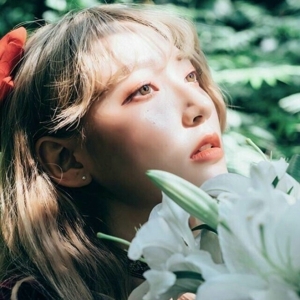 娇羞可爱治愈系女生qq头像