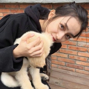 将你锁紧进心底，将记忆彻底记忆   善解人意美丽四射唯美女生头像