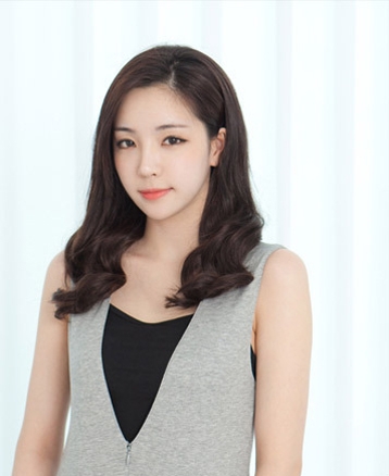 韩国女生假发图片 长发短发都甜美