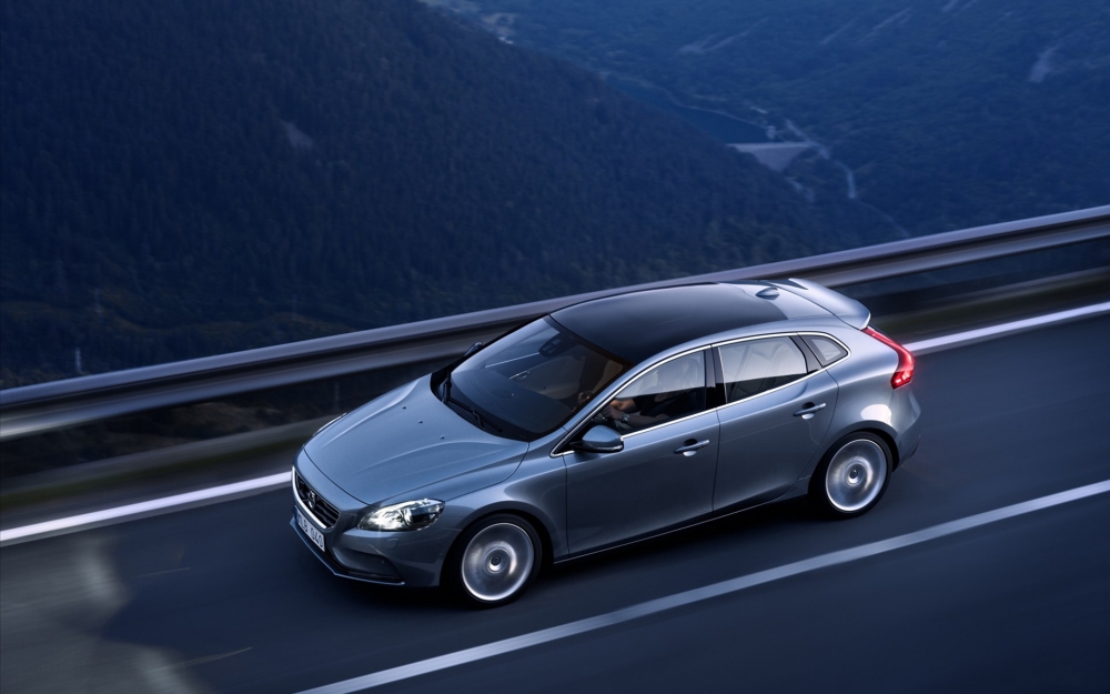 VOLVO 沃尔沃 V40 2013