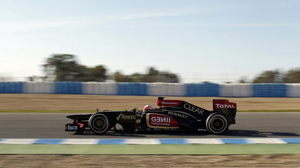 2013年F1大奖赛西班牙站宽屏桌面壁纸