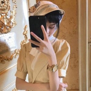 天生丽质长发女神微信头像