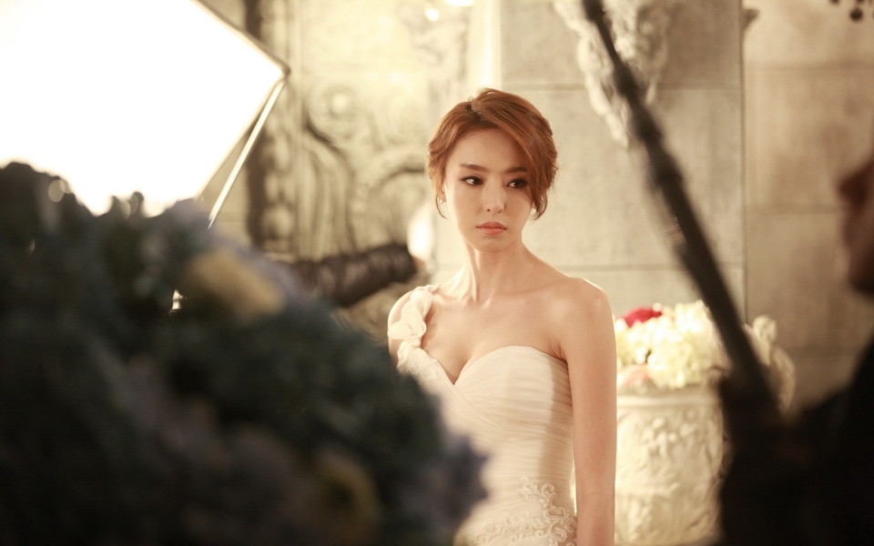 李多海 Lee Da Hae性感壁纸
