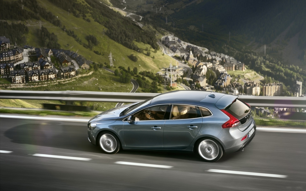 VOLVO 沃尔沃 V40 2013