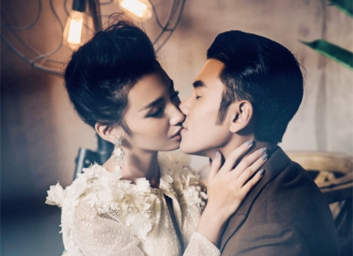 复古情侣婚纱图片