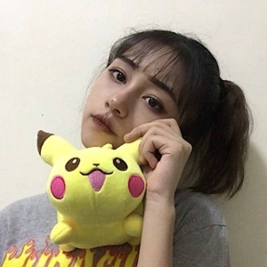 将你锁紧进心底，将记忆彻底记忆   善解人意美丽四射唯美女生头像