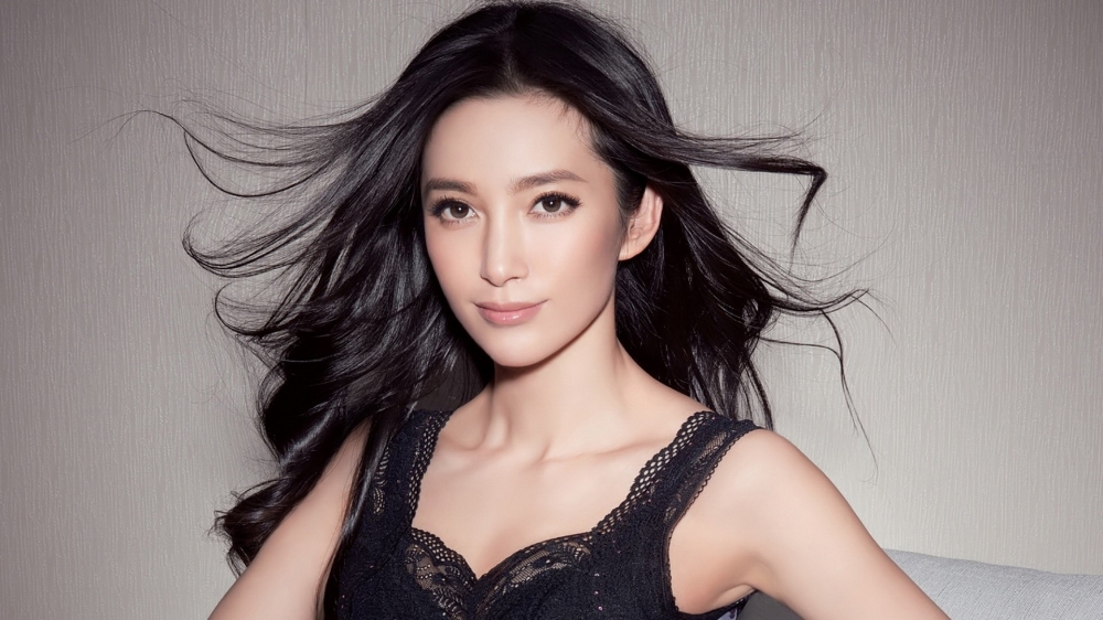 李冰冰塑身内衣性感大片桌面壁纸
