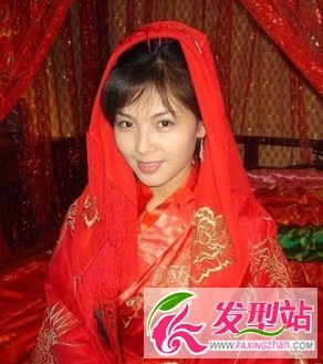 复古新娘盘发好看吗 古装新娘盘发发型美的不行