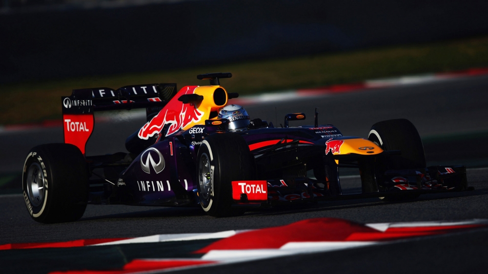 2013年F1大奖赛西班牙站宽屏桌面壁纸