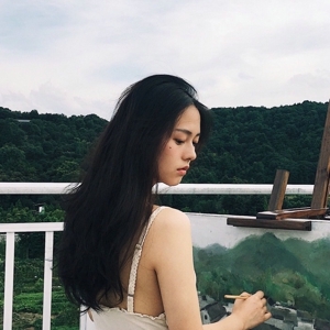 天生丽质长发女神微信头像