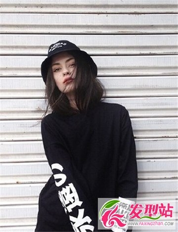女生水晶般耀眼的中长发发型 如诗如云的可爱发型