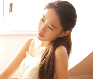 网络女神干净清纯唯美清新女生头像