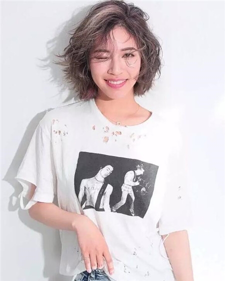 百变短发风格设计 打造时髦小女人