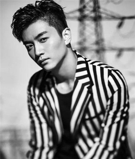 两边铲男生发型 型男款式排排看