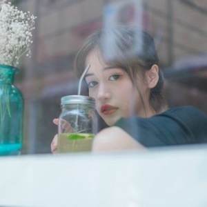 唯美意境清纯可人甜美小女生头像