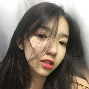 阳光个性唯美清新美少女微信头像
