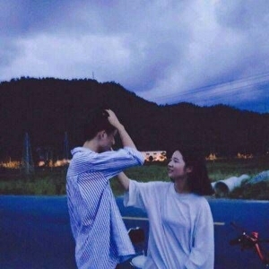 95后小清新情侣头像图片