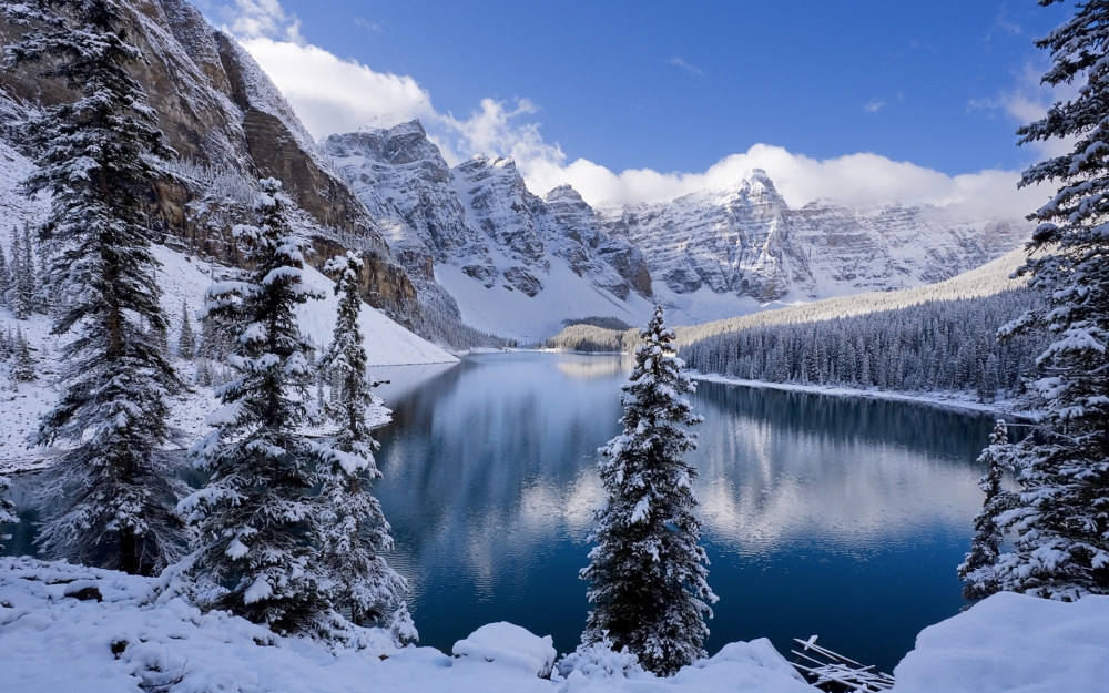 白雪皑皑唯美的冬季风光高清电脑桌面壁纸图片