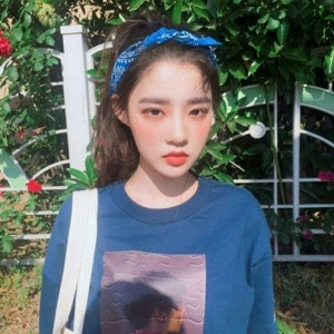 我不是离不开你，而是不想离开  娇羞可爱小家碧玉唯美女生头像