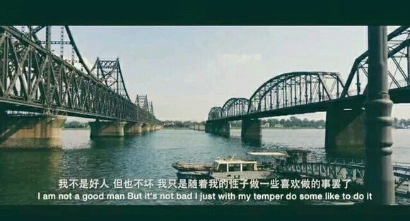 微笑是一种力量它可以赶走悲伤。