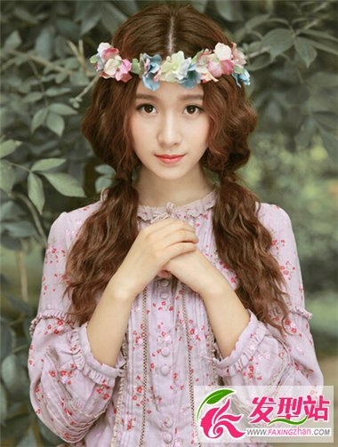 甜美韩式中长发型 打造时尚可爱氧气美女