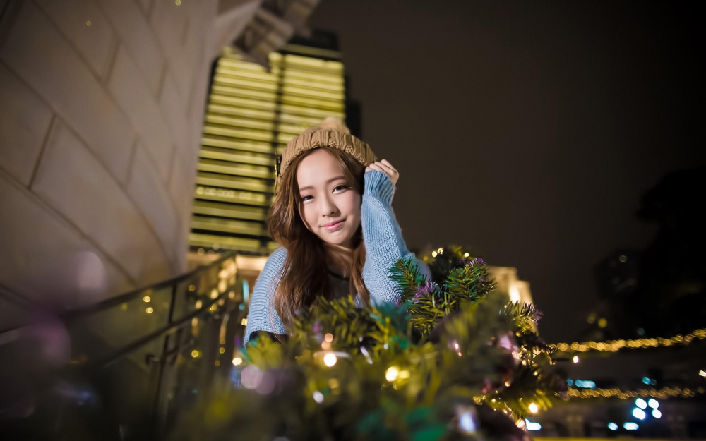 清纯美少女唯美街拍高清桌面壁纸