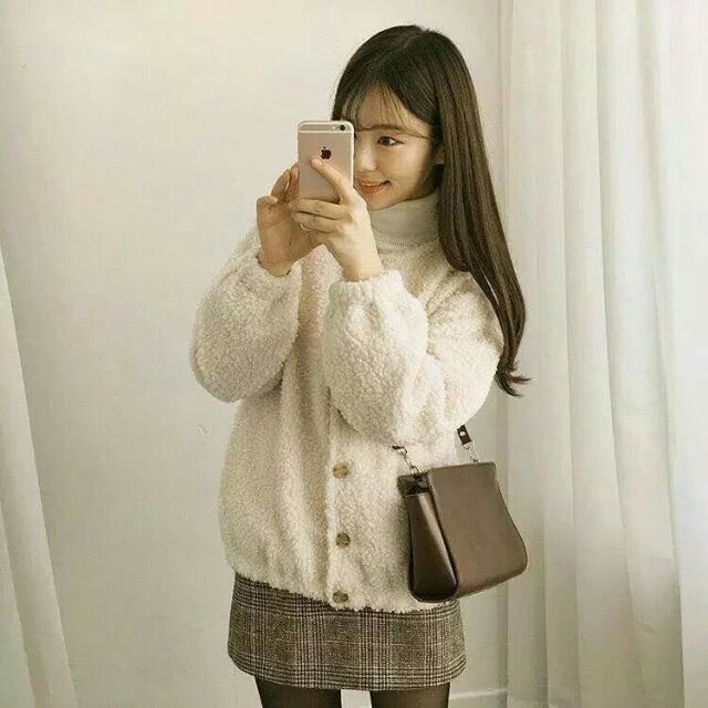 Seoul Look：软萌妹纸冬季甜美休闲记