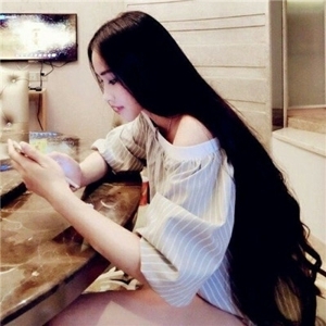 小清新长发唯美动人女生头像